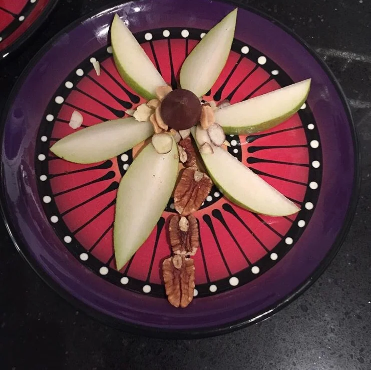 Apple, nuts, mini chocolate