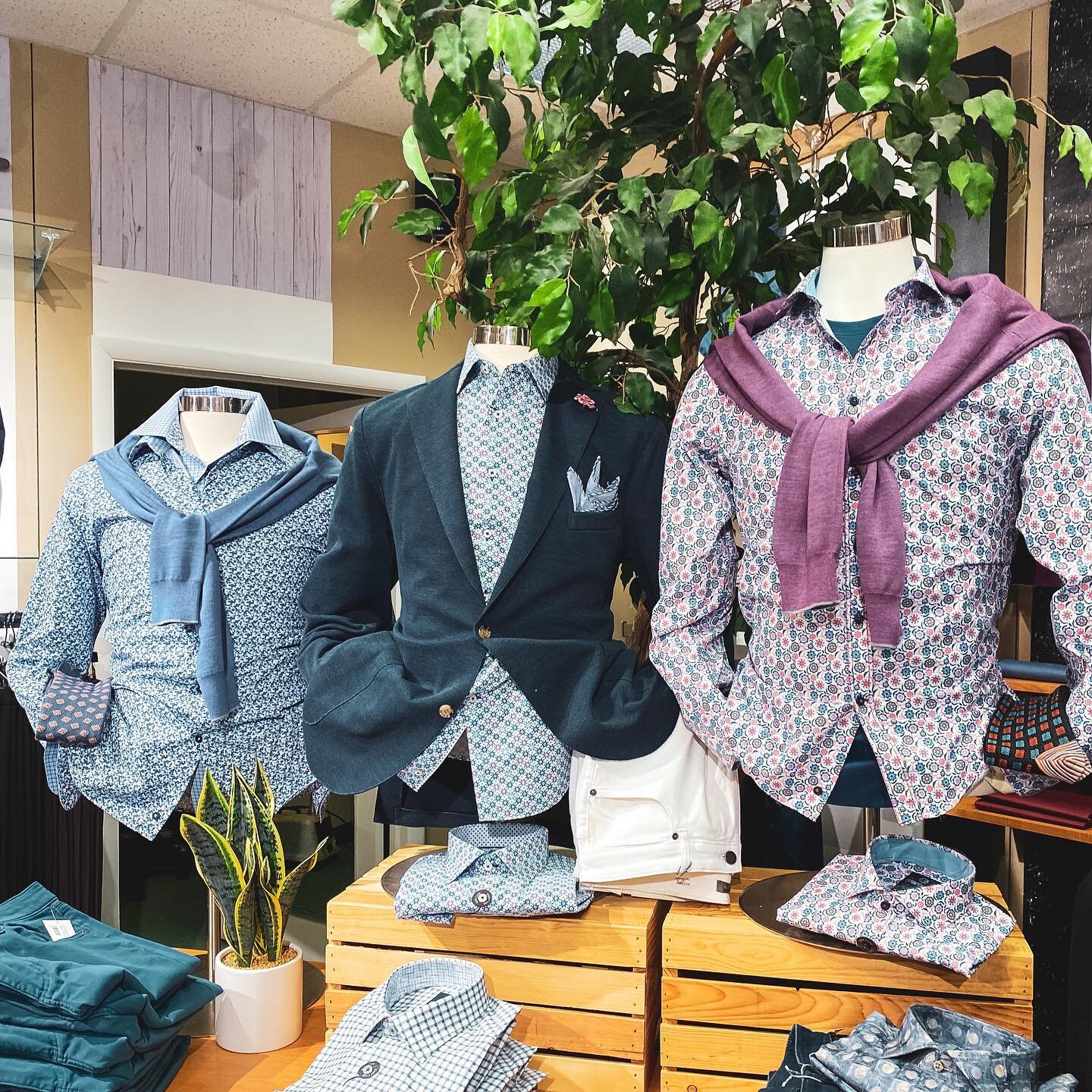 Pick your favorite:

At @blainesapparel, we&rsquo;re all about options. That&rsquo;s why we make it easy to build your professional and casual wardrobe.
