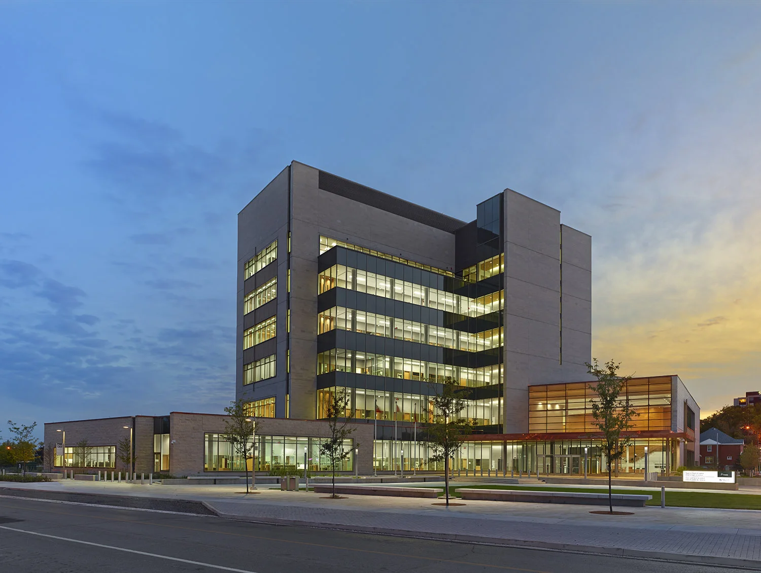 QuinteCourtHouse.jpg