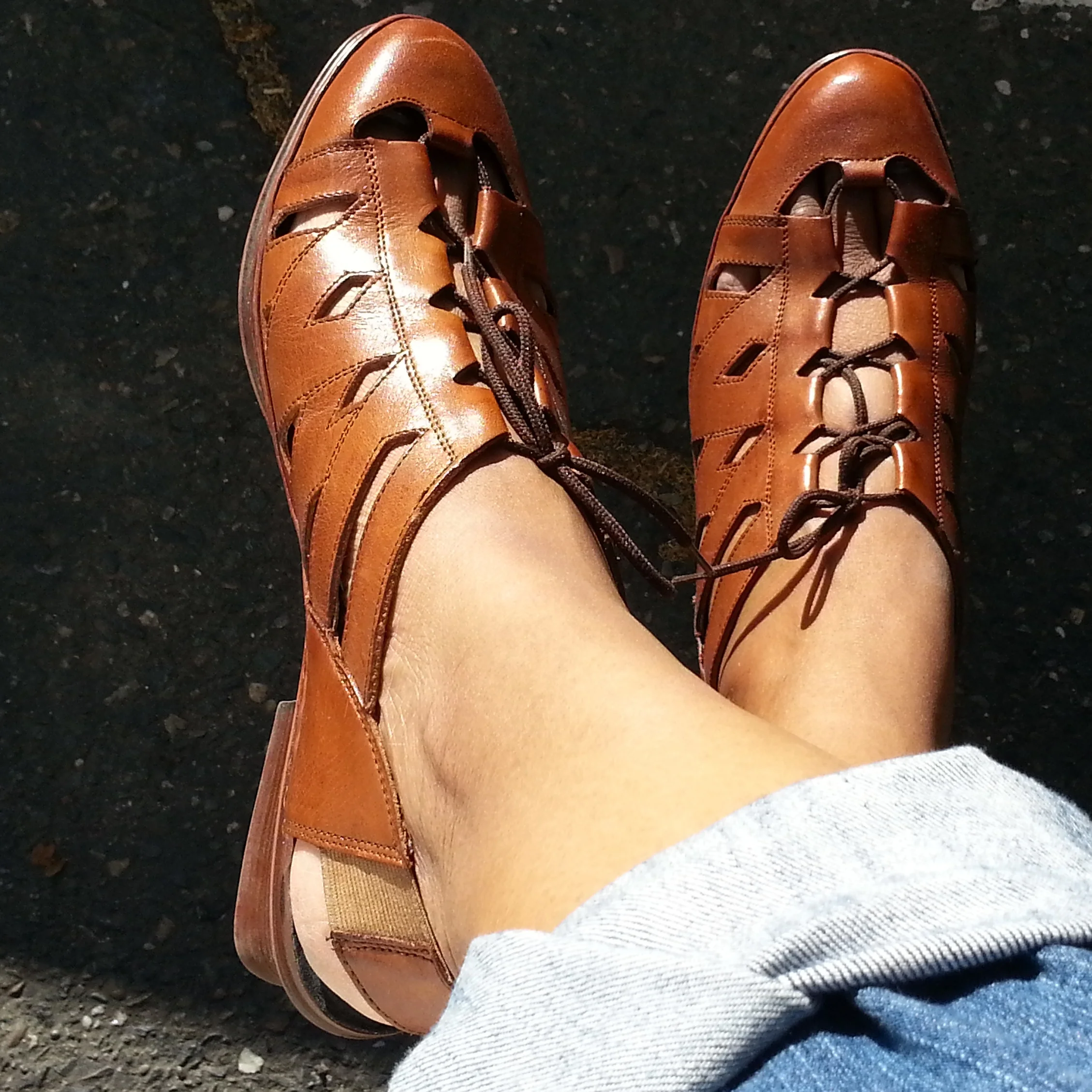 Love these! Purchased at Eco Thrift; leave a comment to request more info. 