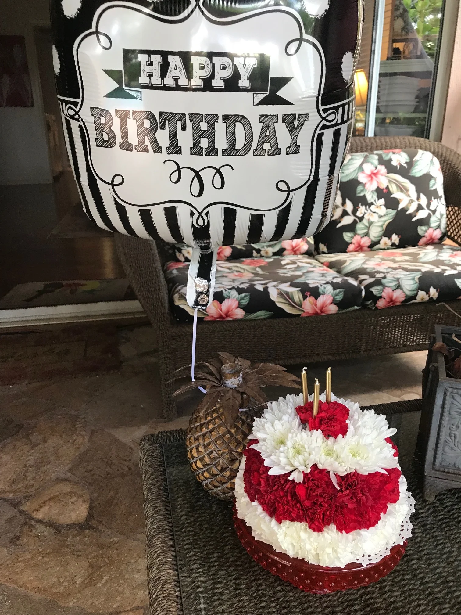 Flower Cake and Balloon