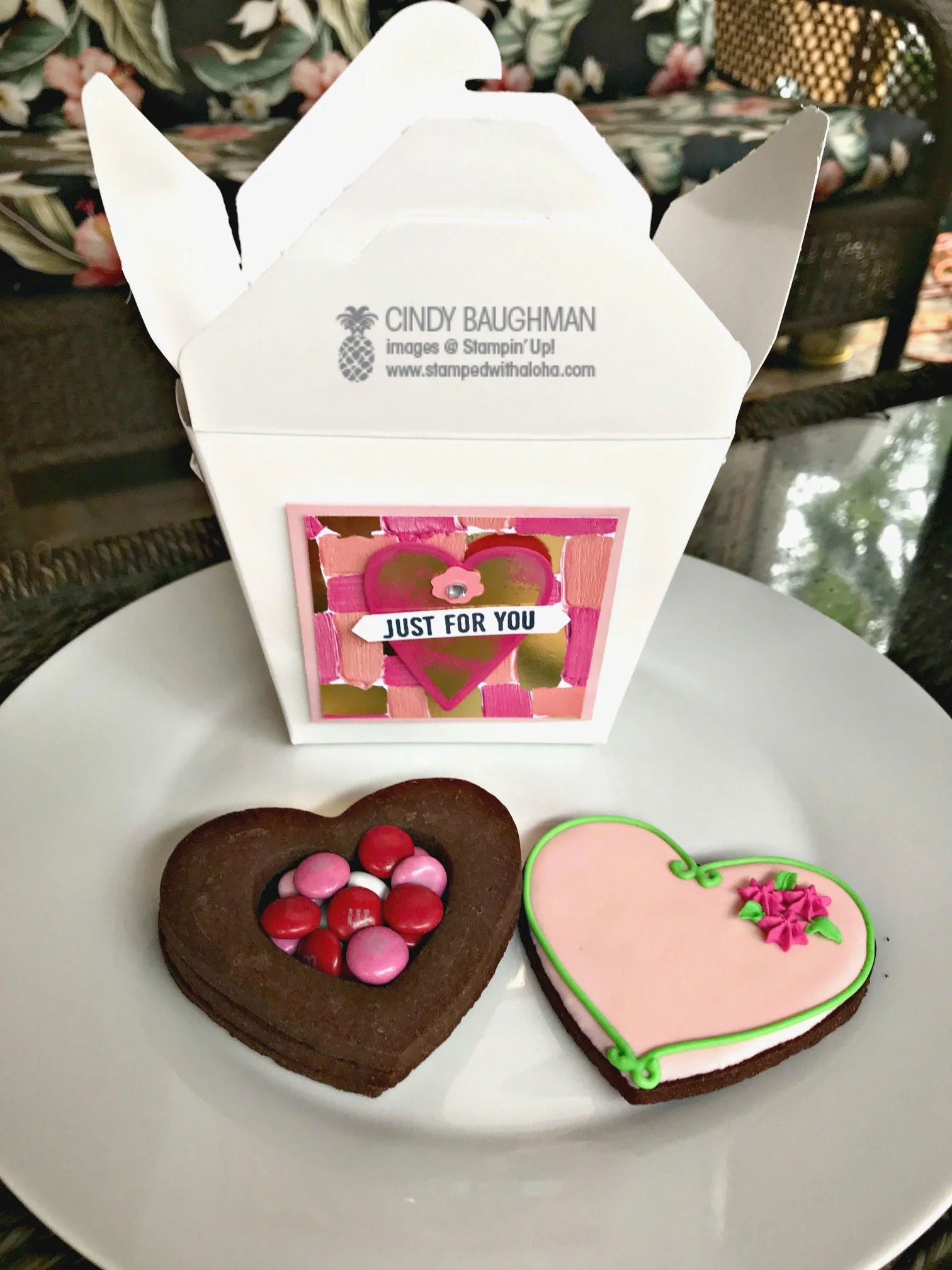 Cookie Box - inside