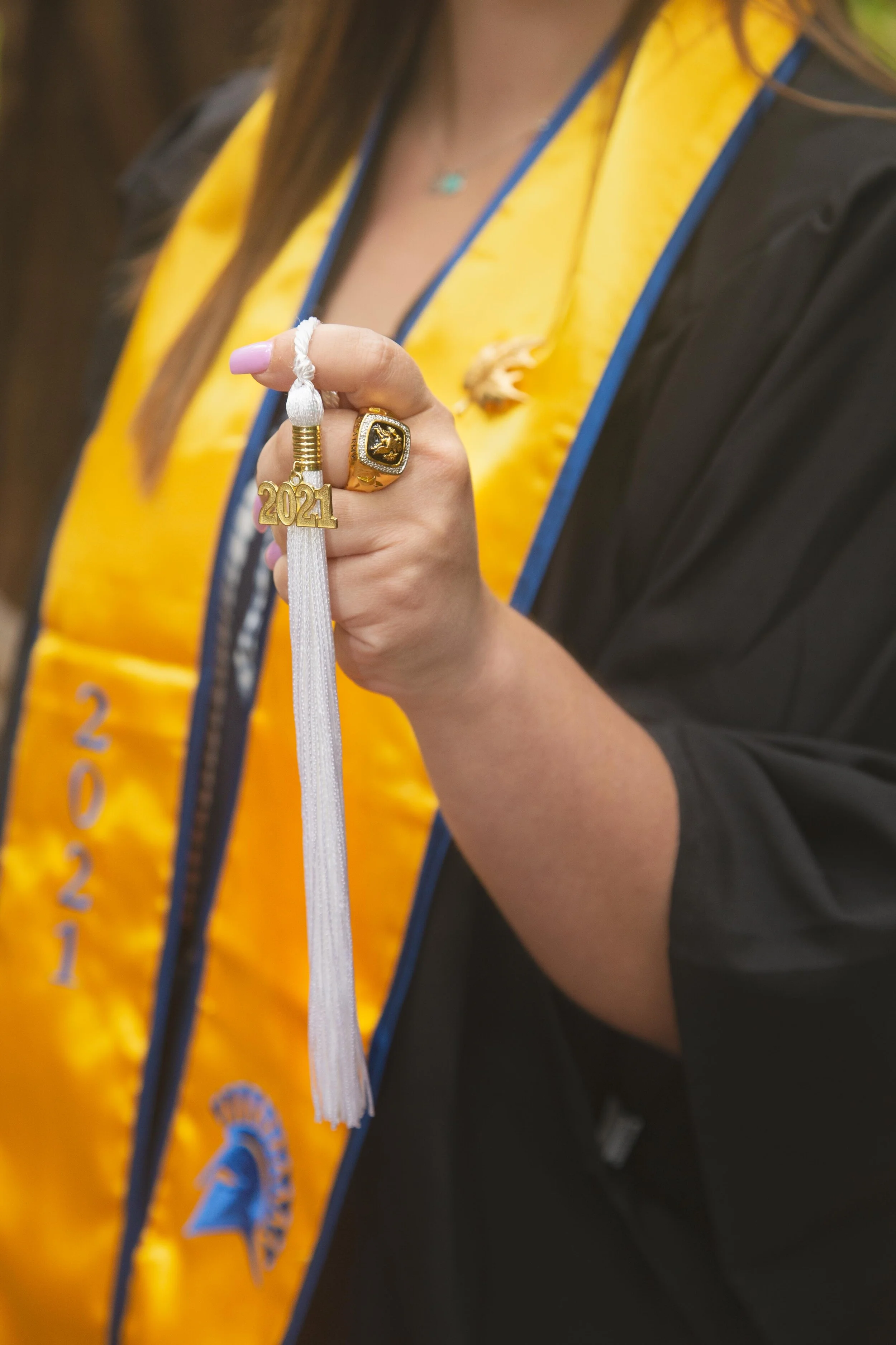Halie_Grad-15.jpg