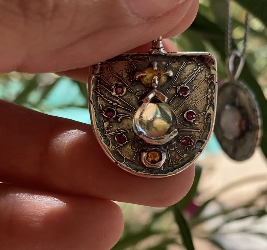 D17FB414-FC29-4548-B384-F112178244C9