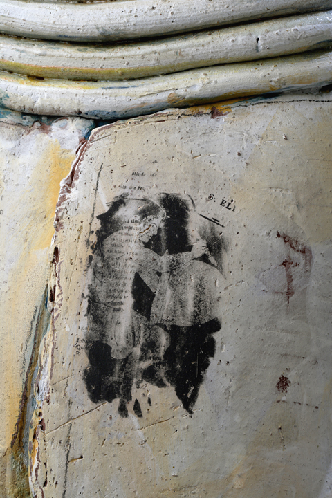 (Detail) Large Pot w/Screened Image, 28”x18” diameter, 2014