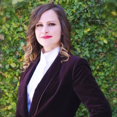 LEAH HUNTER, WRITER