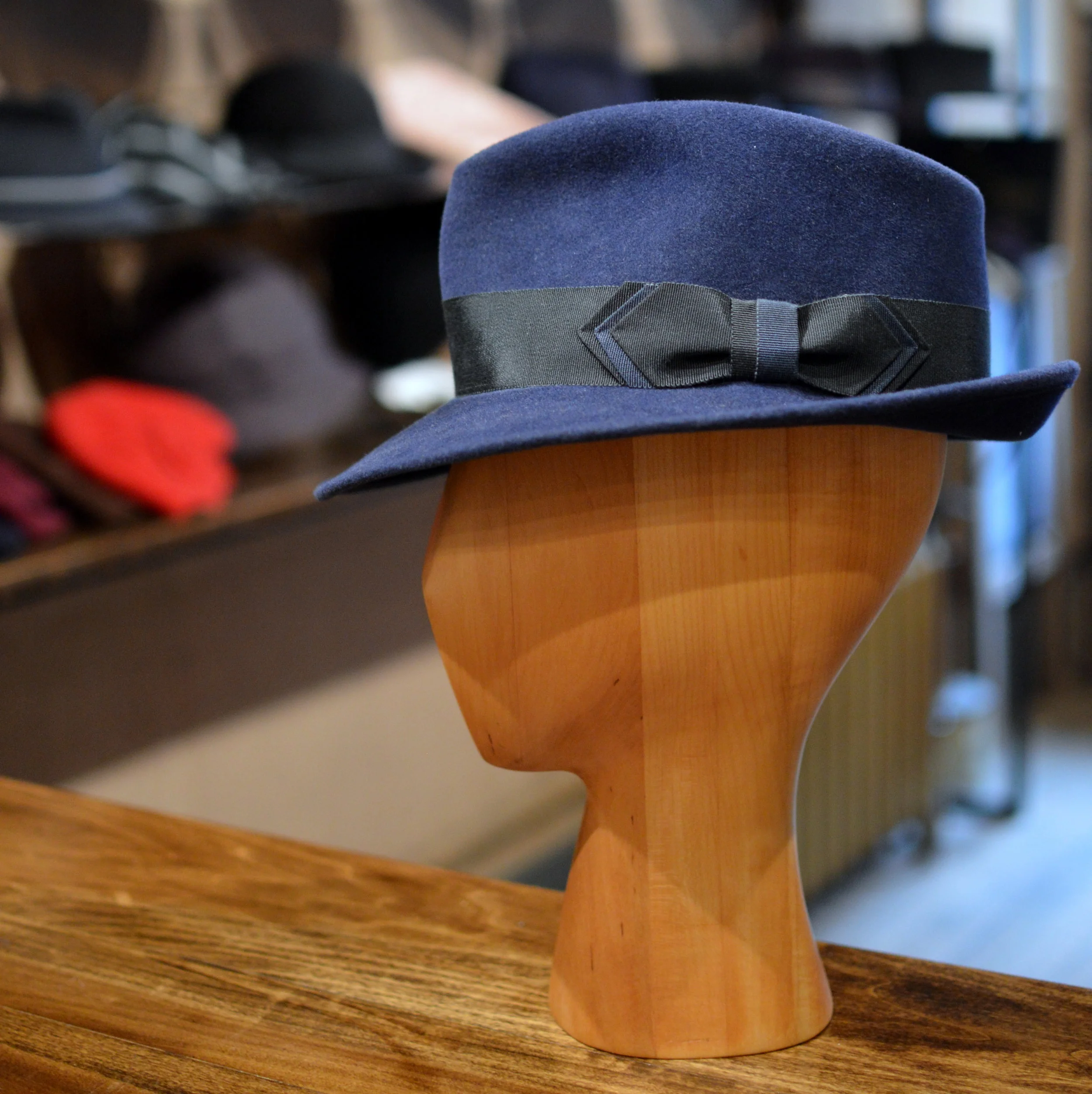Don Wrong - A traditional short brimmed Fedora in Blue fur felt