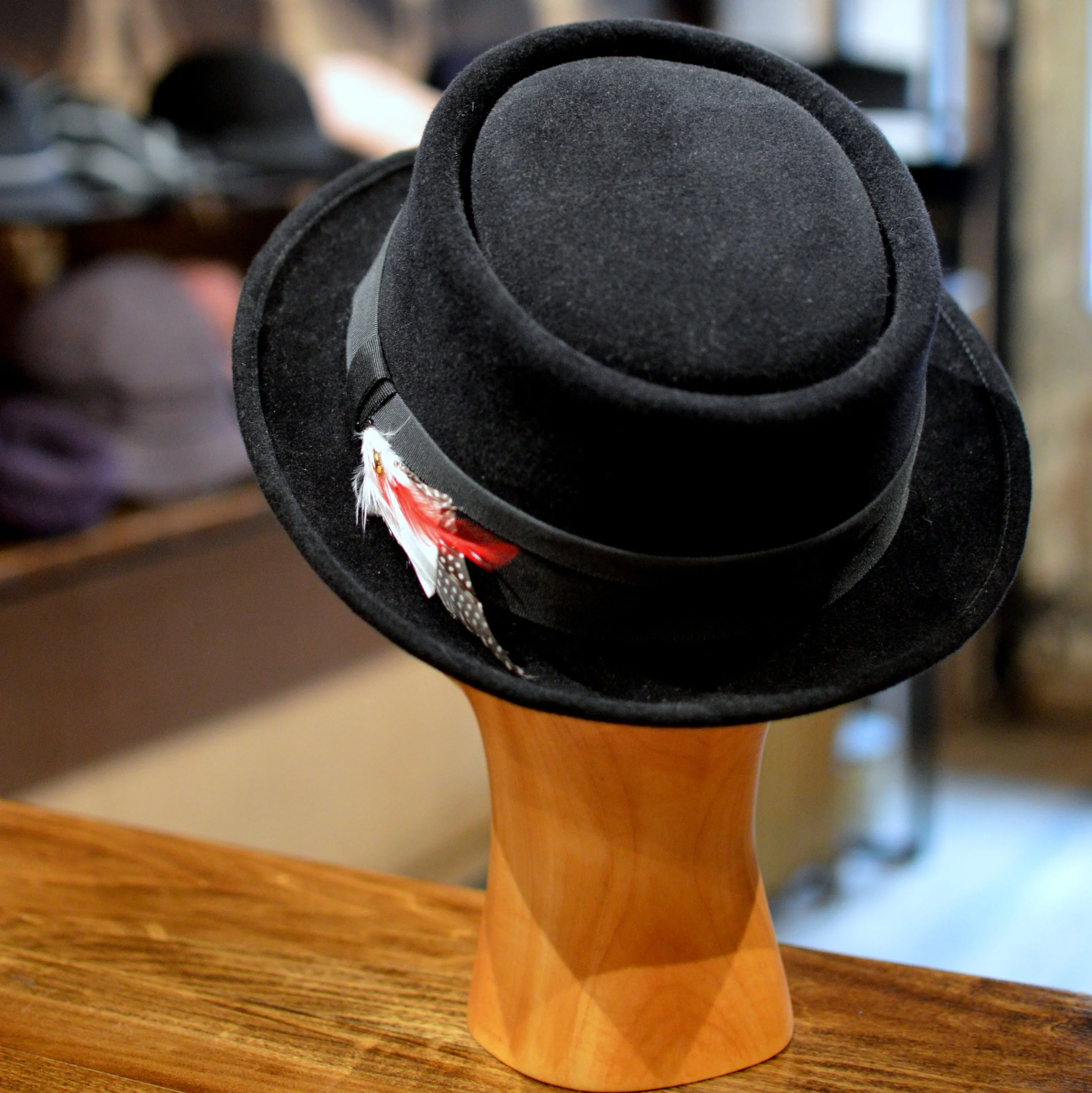 Walt Porkpie Black - A traditional porkpie with a 2inch brim and 3 1/2inch crown
