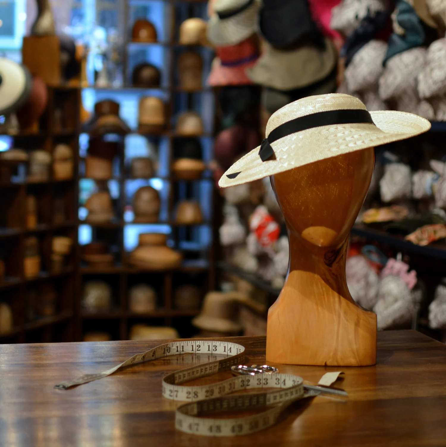 Vintage Classic Straw Sun Hat - Natural Sunlit Straw Sun Hat - Natural | O main image 4