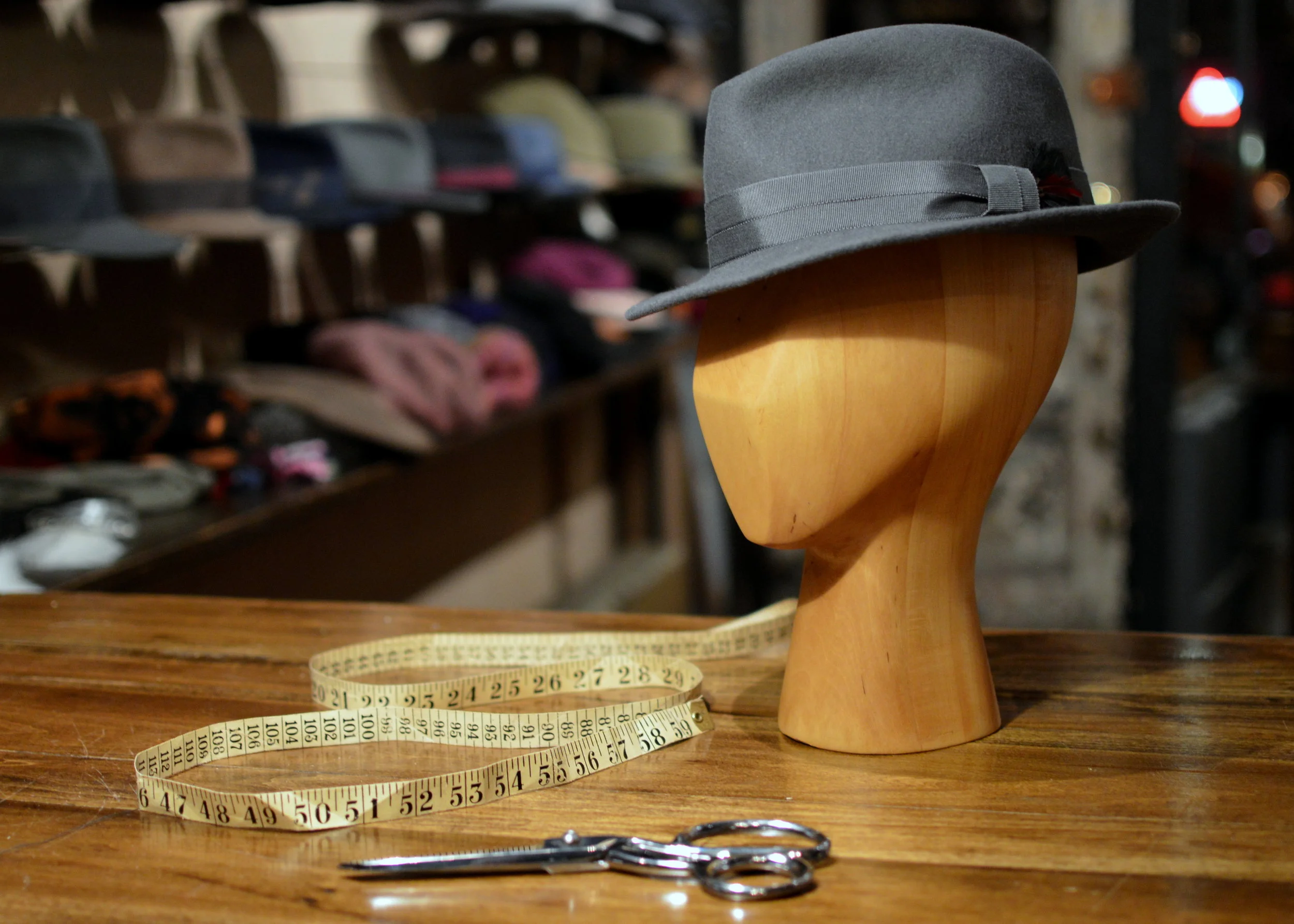 Claude in grey - A traditional short brimmed Feldora.