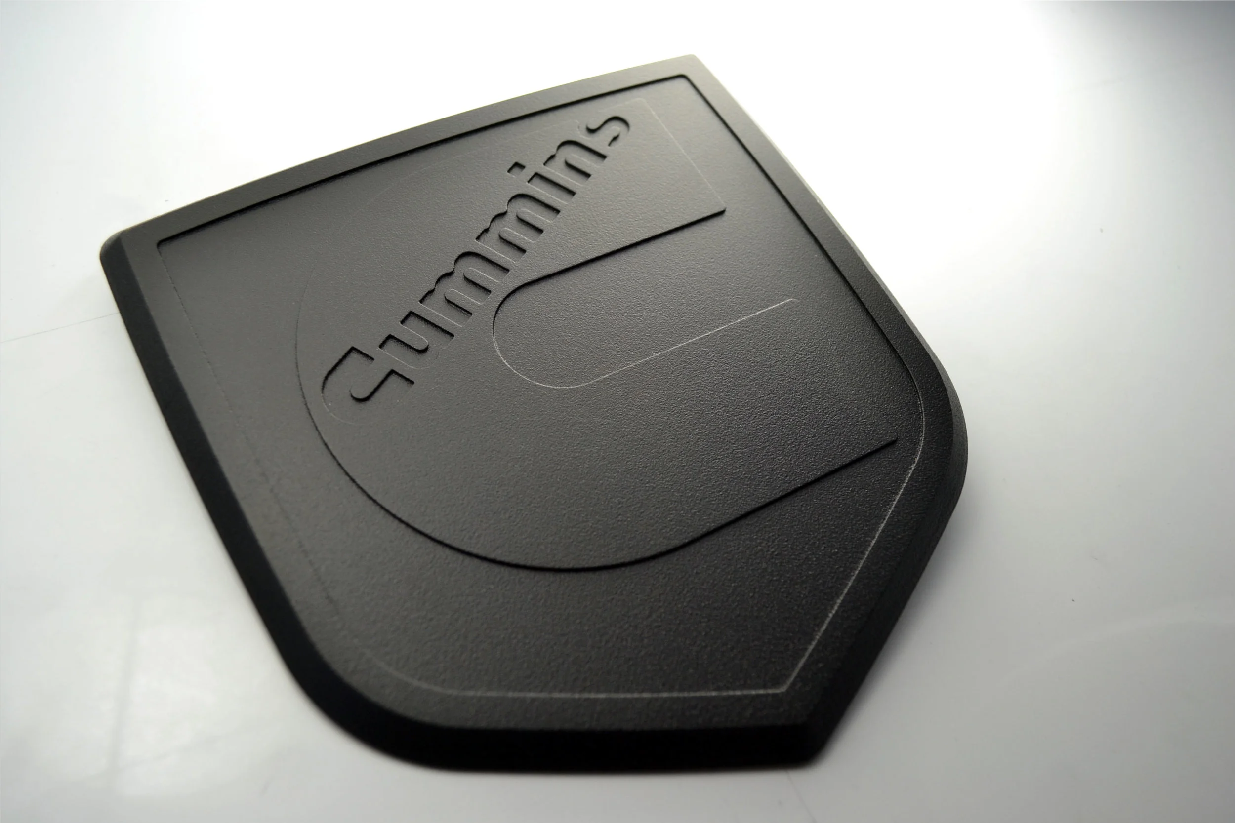 cummins_shield_rear_satinblack.jpg