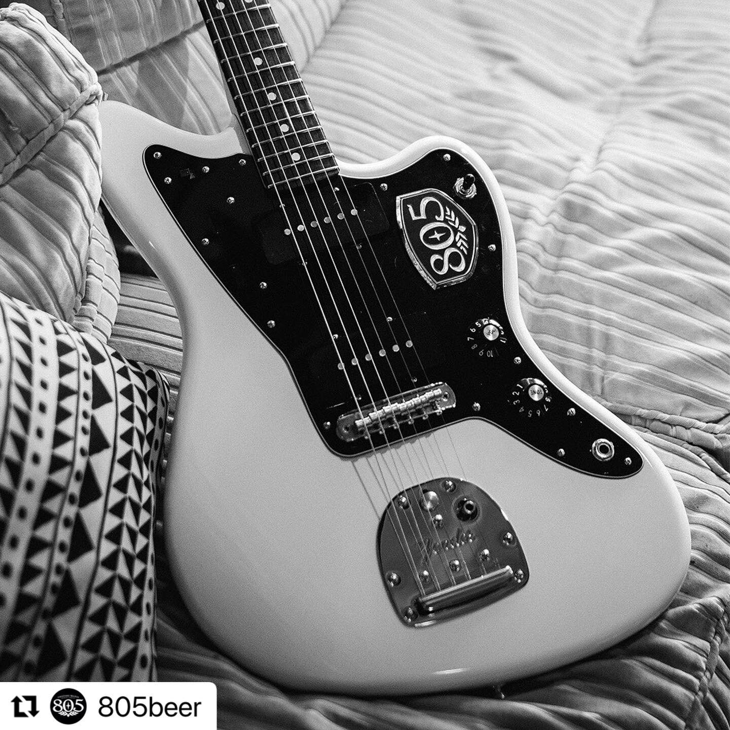 Billet Badges was honored to create these custom 805 badges for @805beer &lsquo;s fender guitar and amp giveaway. Thank you for trusting us with this special project!

#805beer #805beercontest #billetbadgesinc #billetbadges #billetaluminum #billet #m