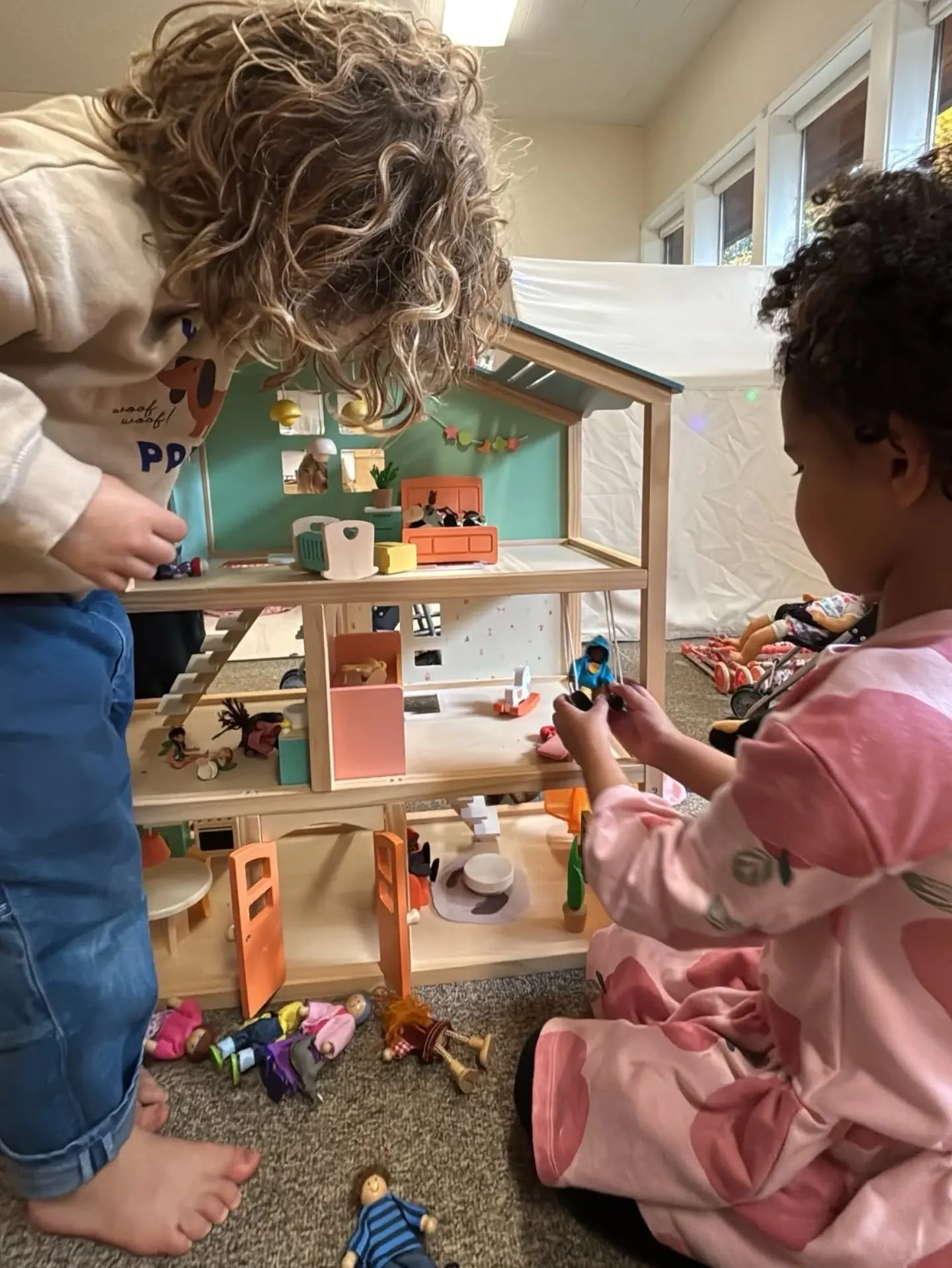 Cozy cloudy Monday funday. Special little moments abound.