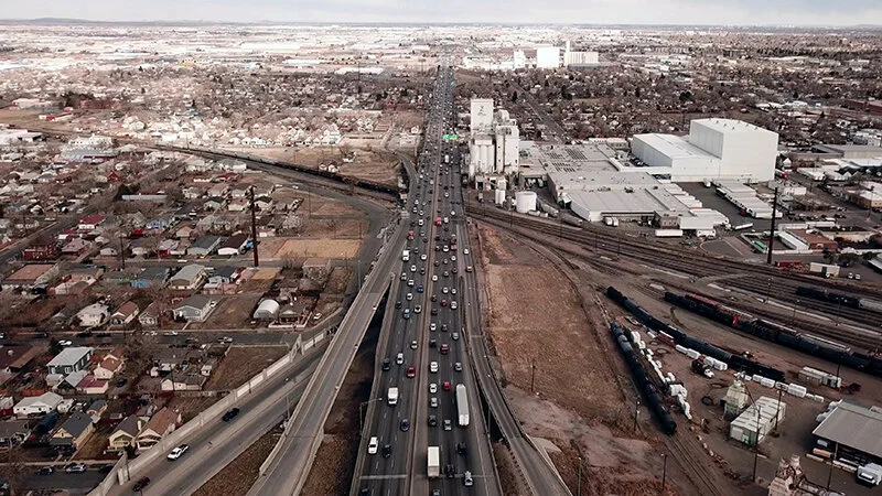 Image of Interstate 70 in Denver, CO.