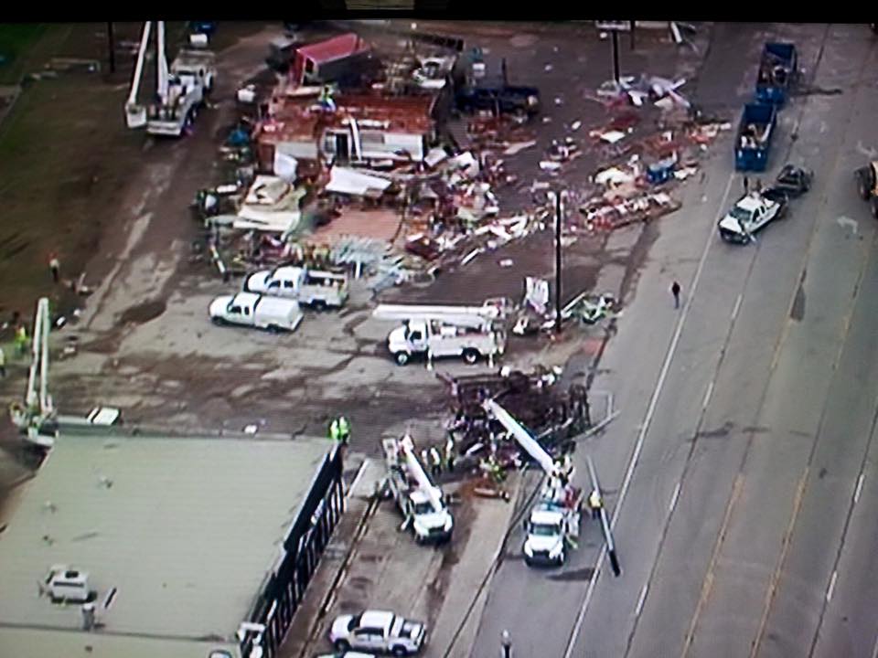 Damage for the possible tornado is Floresville