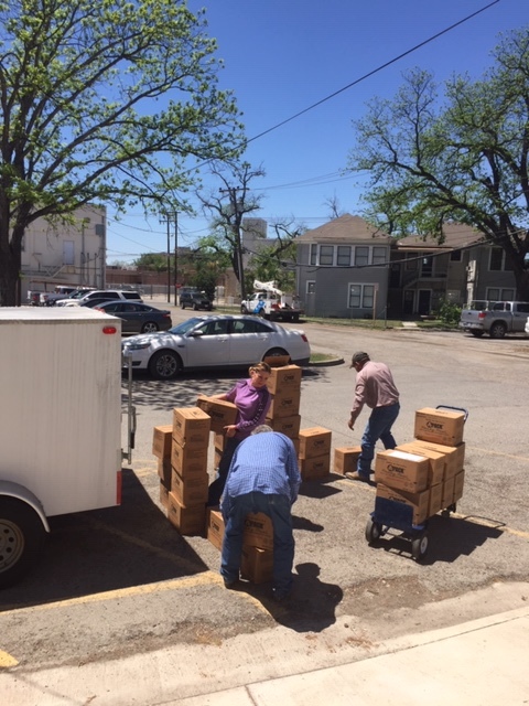 Refugee Assistance Robin Palmer FUMC Del Rio 03.jpeg