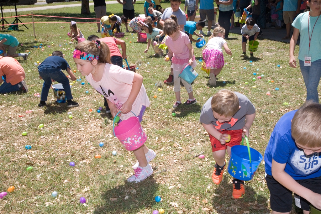 fUMC Devine - Easter 2019 06.jpg