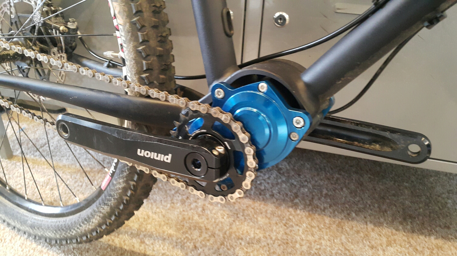 Pinion 18 speed gearbox