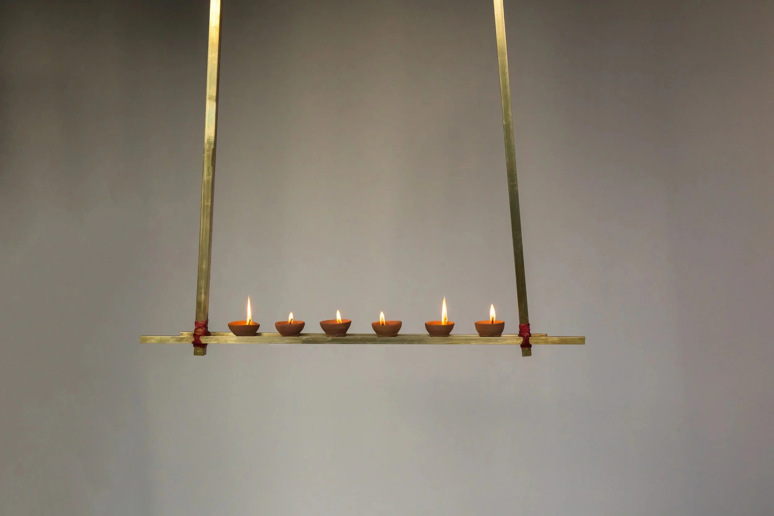 imgi_20_Ali+Beletic+Art+-_Chandelier+01.jpg