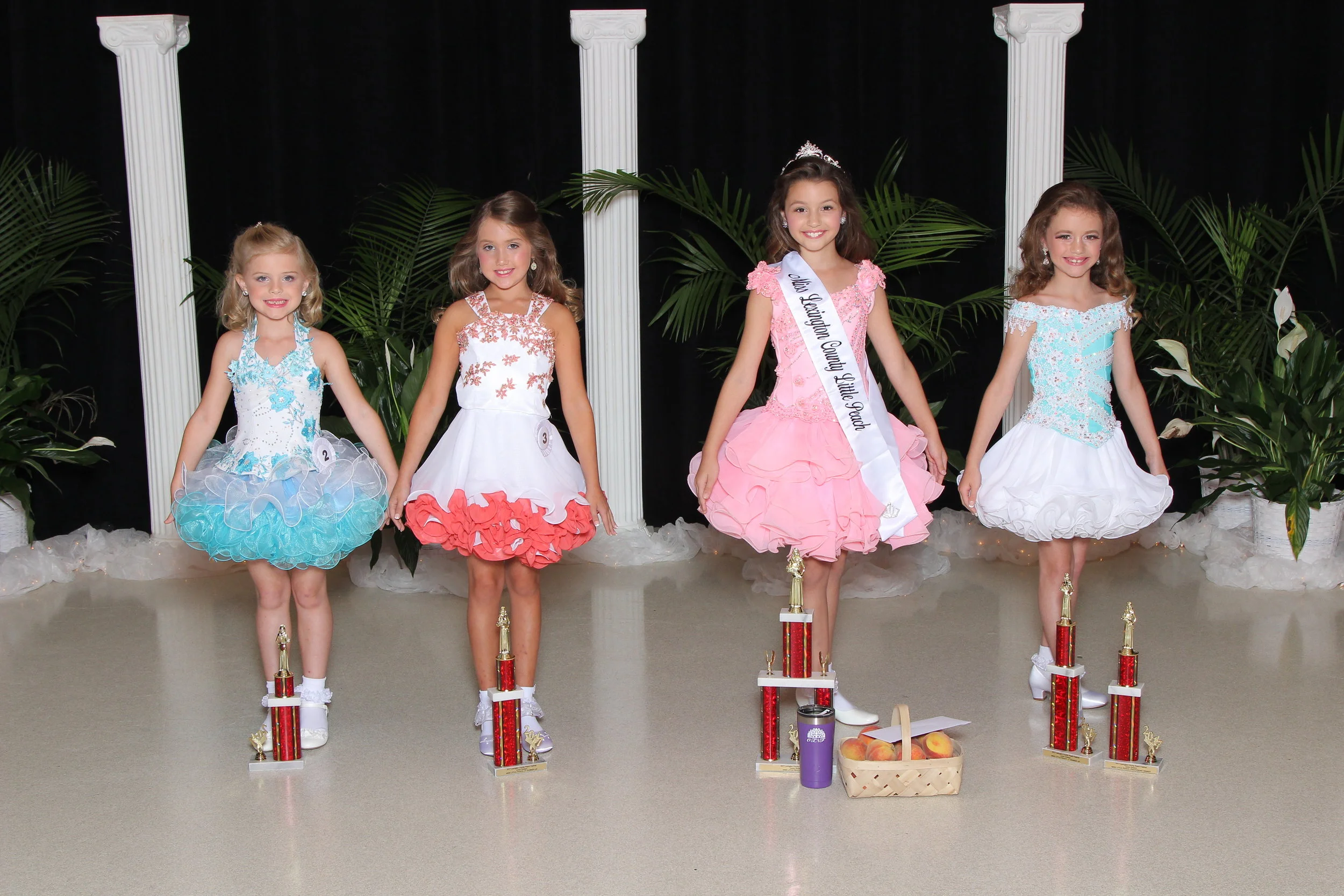 2017 Miss Little Peach