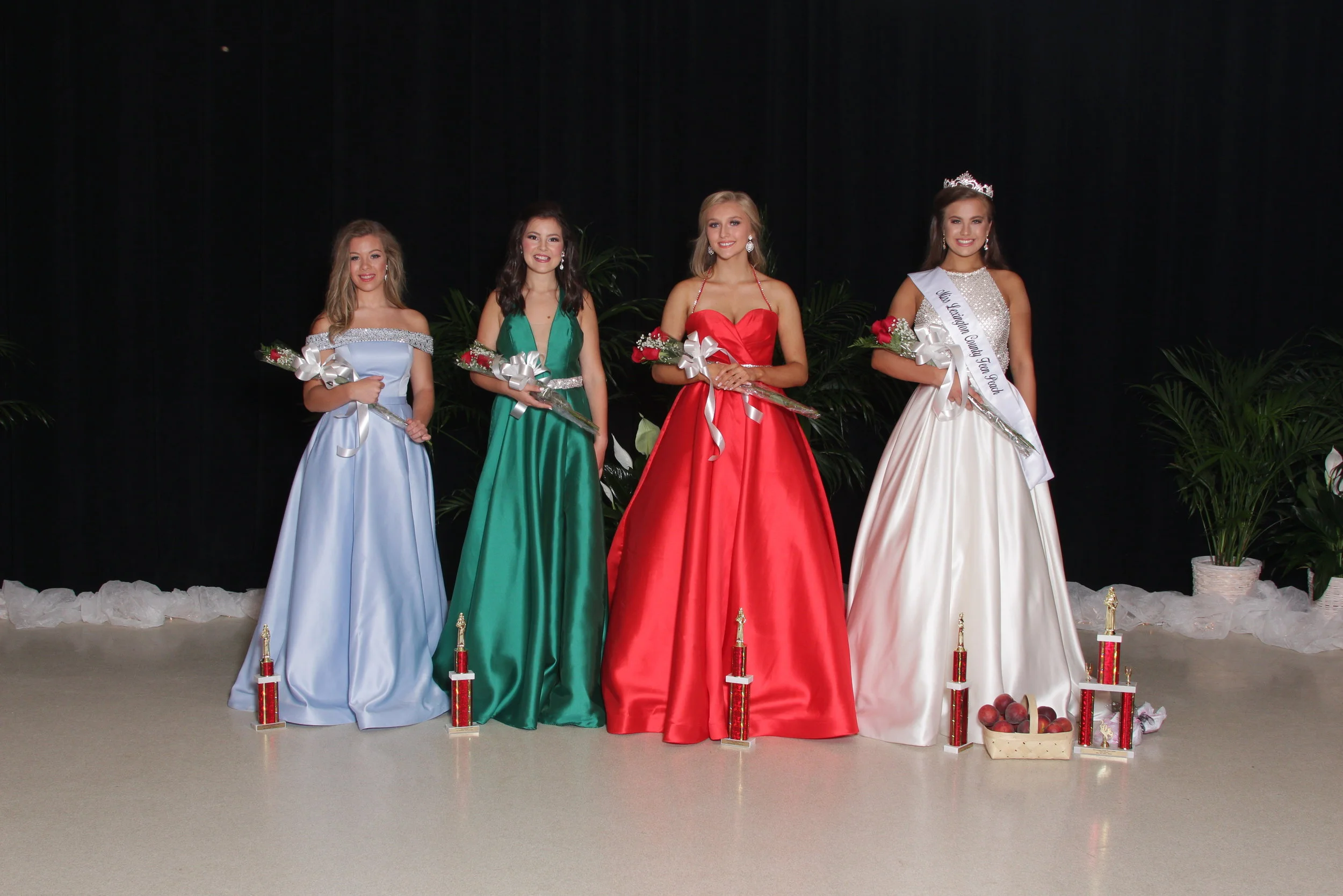 2019 Junior Division Miss Teen Peach