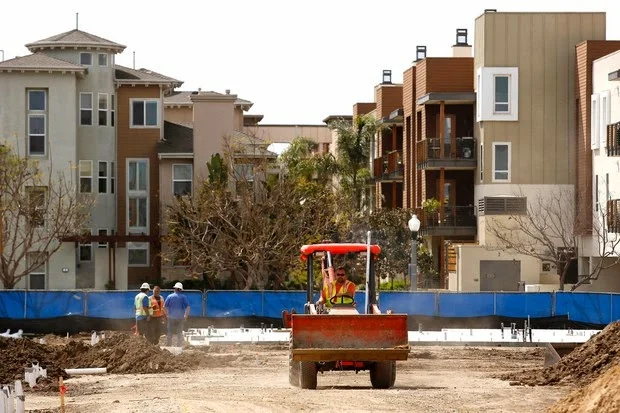 Bloomberg Reports Chinese Cash Buyers Bump Up Real Estate Prices