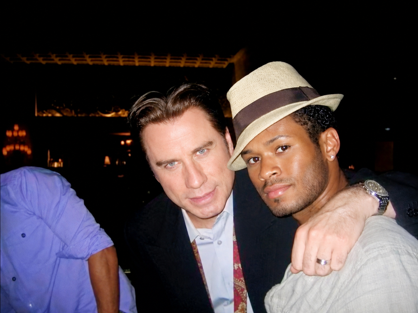 travolta2.png