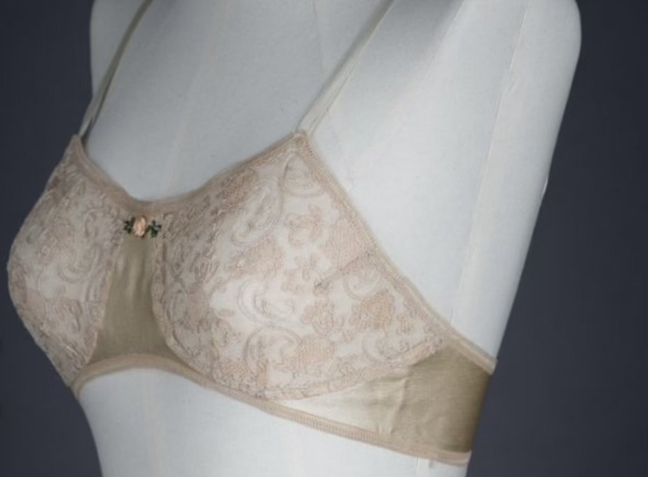  silk and lace bra by  Warner’s, United States c. 1920’s. archived at the Underpinnings Museum  