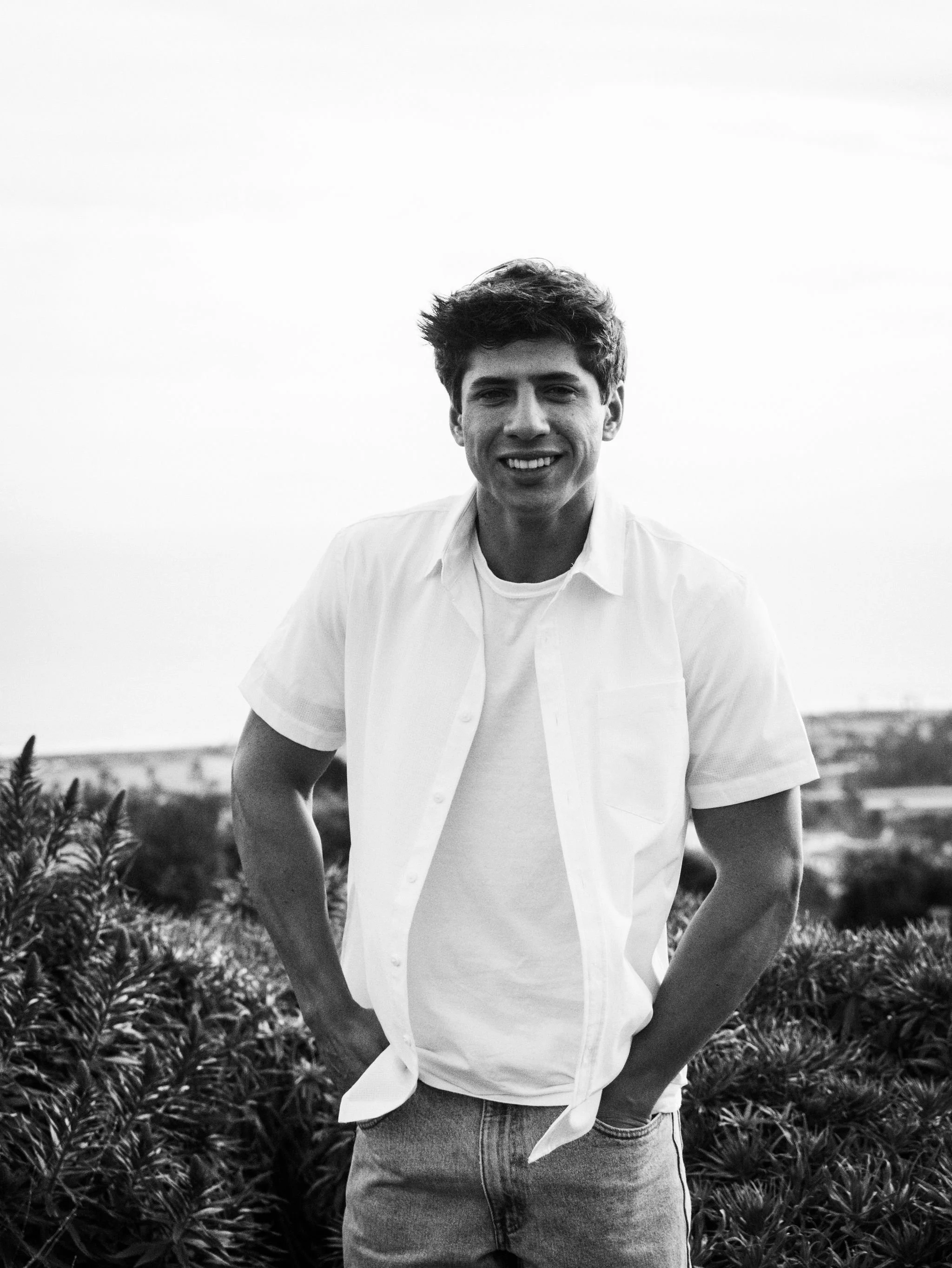 CALEB_AE_2503_003_BW.jpg