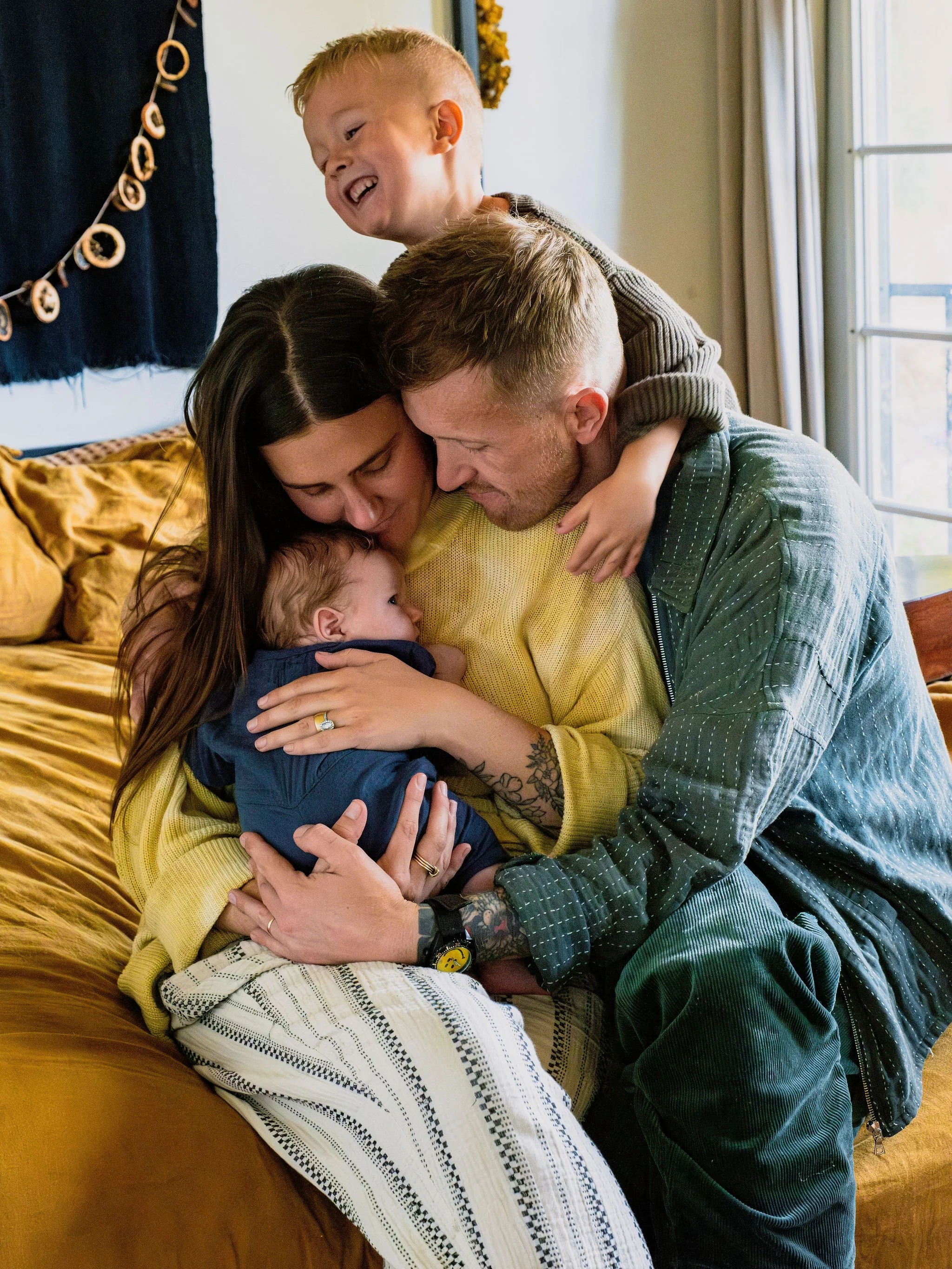 McKinnon_Family_AE_241025_091-Enhanced-NR.jpg