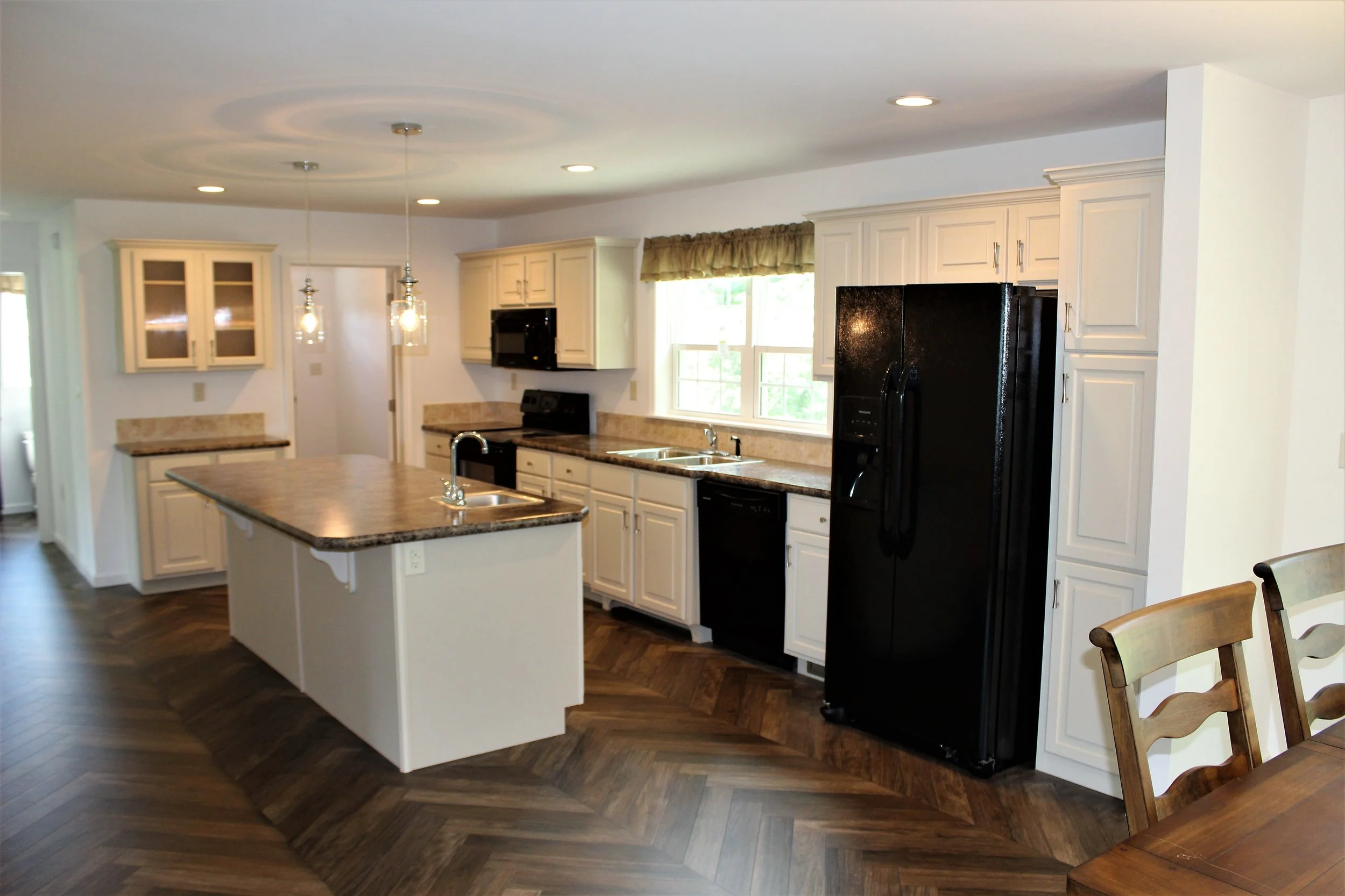 Bridgeport B Kitchen.JPG