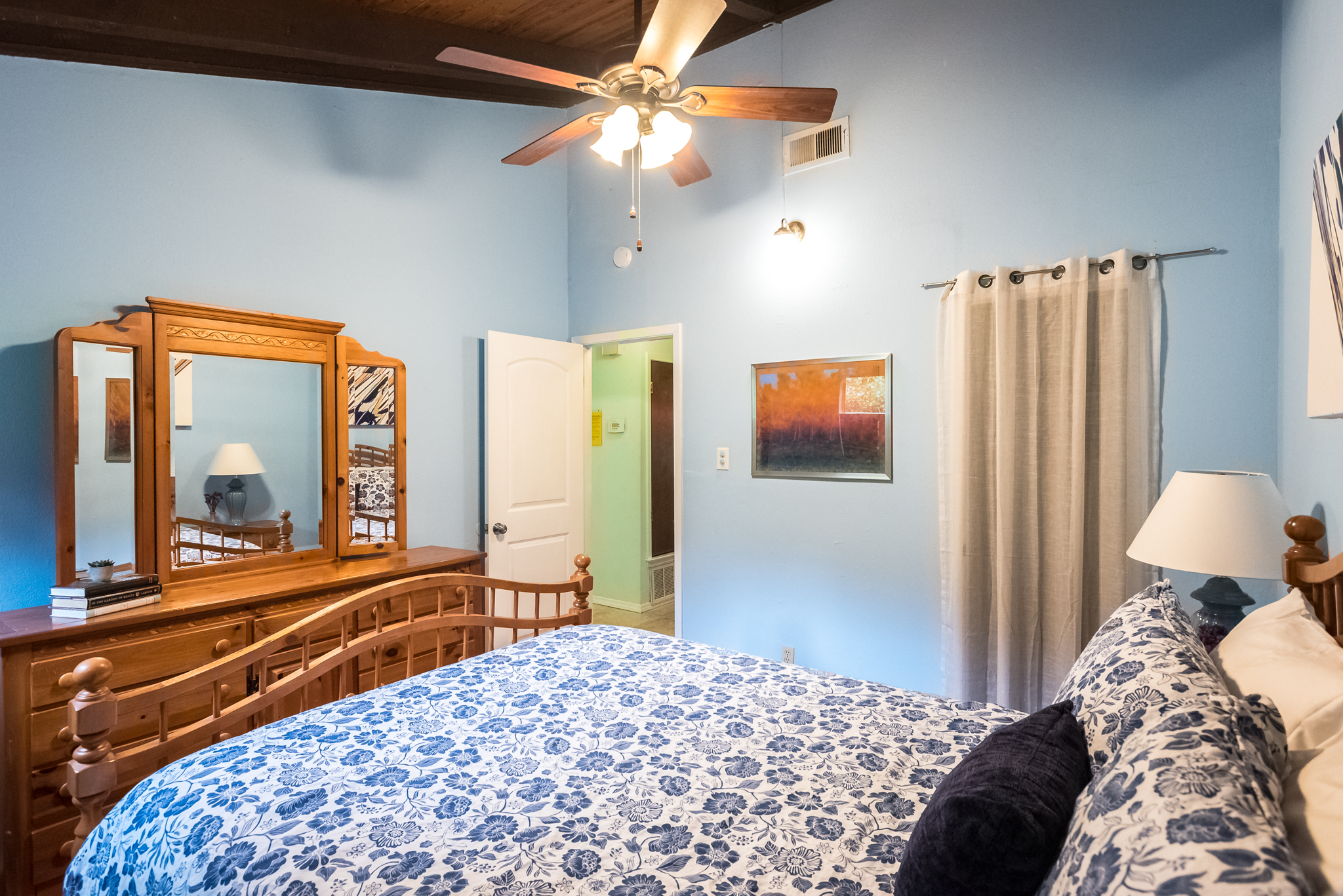 2307B Trailside - Cliffside-17.jpg