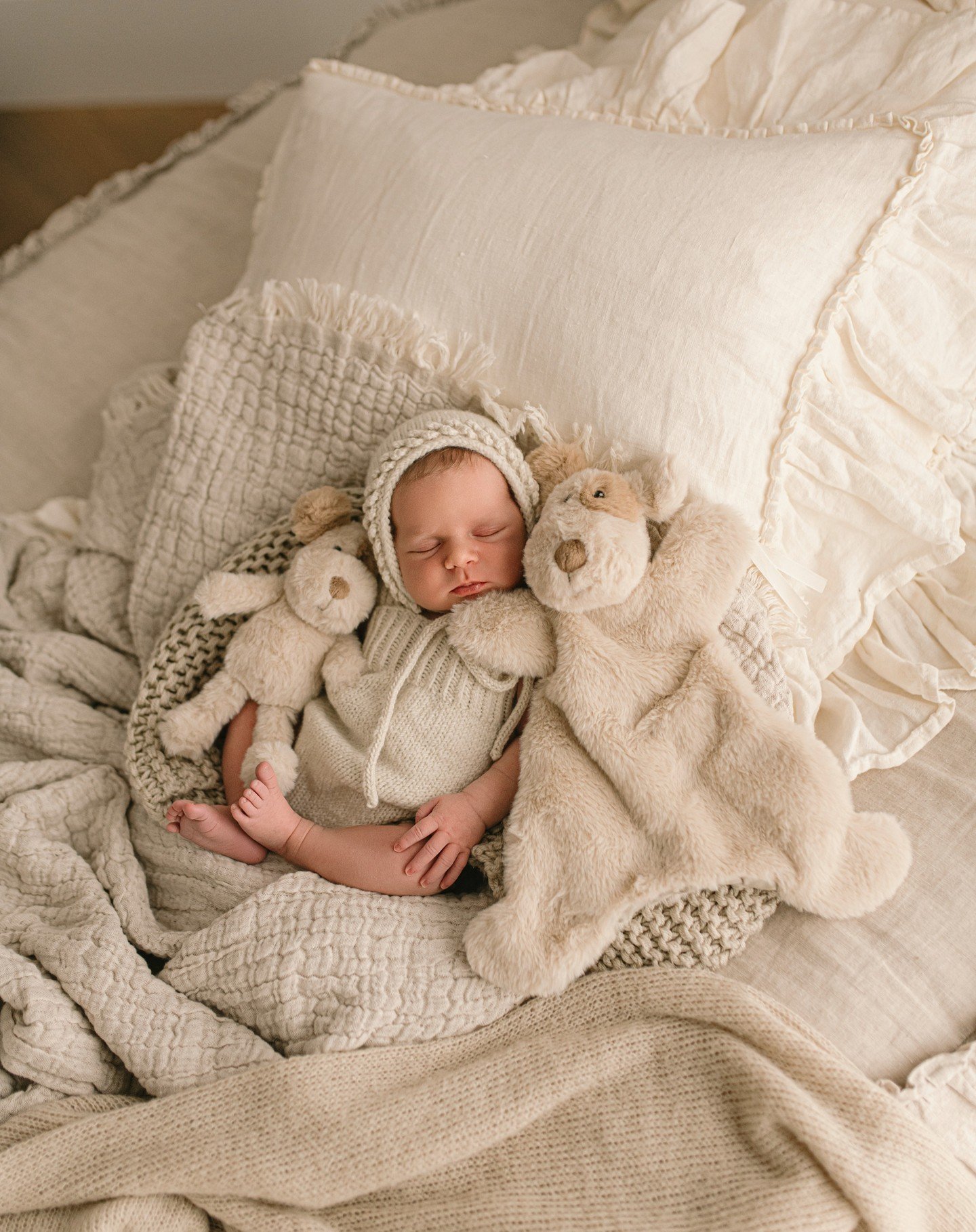 A sneak peek from today for @nanahuchy 
&hearts;︎

&mdash;&mdash;
#christmasahopping
#babyshowergifts #newmumshub #nanahuchy #babycomforter #babyfirstchristmas #giftideas #soother #shoplocalmelbourne #supportsmallbusiness #newbornphotography