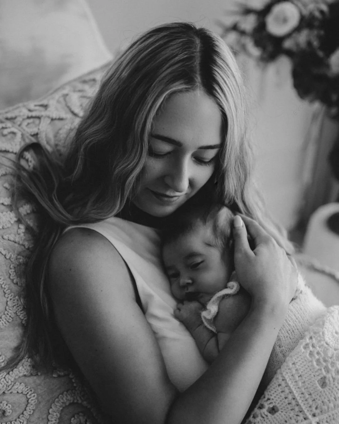 And here we both stay,
Separate but more connected than ever,
As we are both newly born.

___________________________

The Fitzroys Photography
For nostalgic hearts.

Melbourne and Northern Suburbs, VIC

#melbournenewbornphotographer
#newbornphotogra