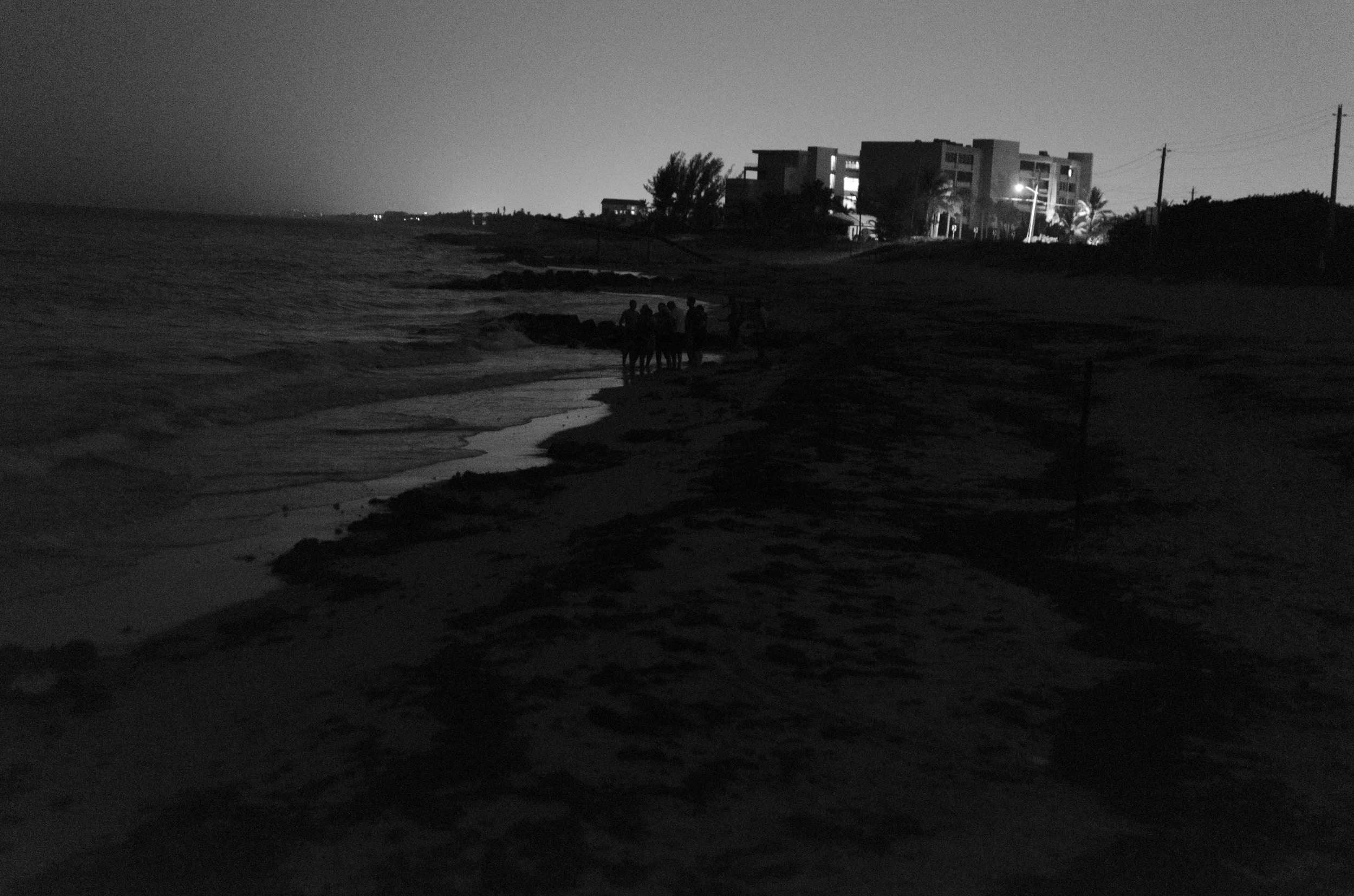 beach2.jpg