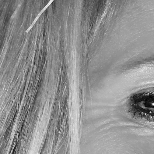 Capture sharpening +1 in camera