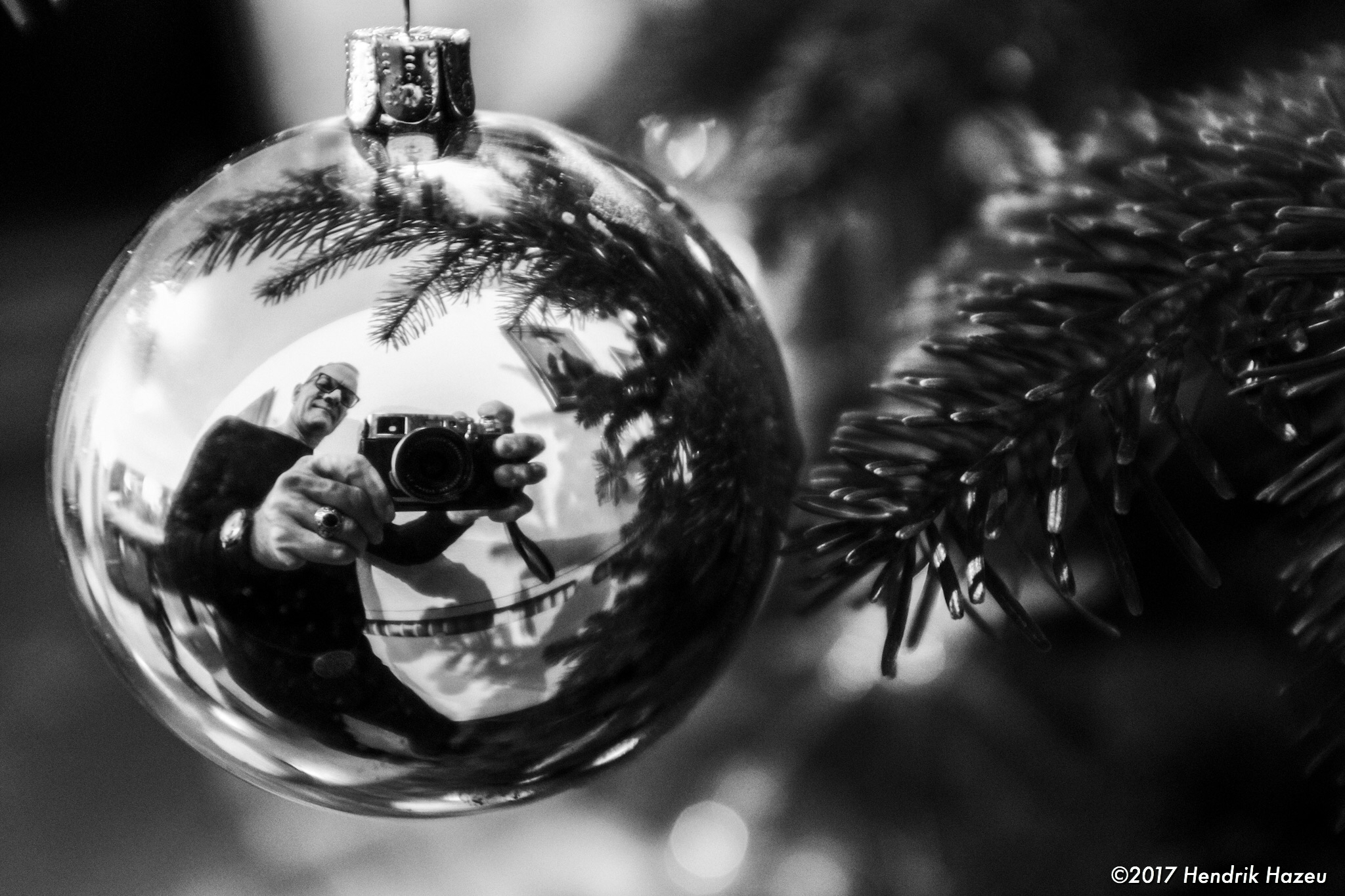 Me & “Irene” reflected in X-mas deco, Fuji X100F @f2.8, ACROS JPEG in LR CC mobile