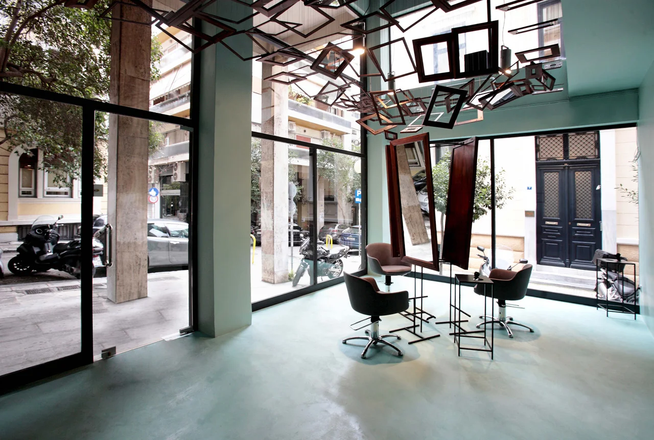 Interior.jpg