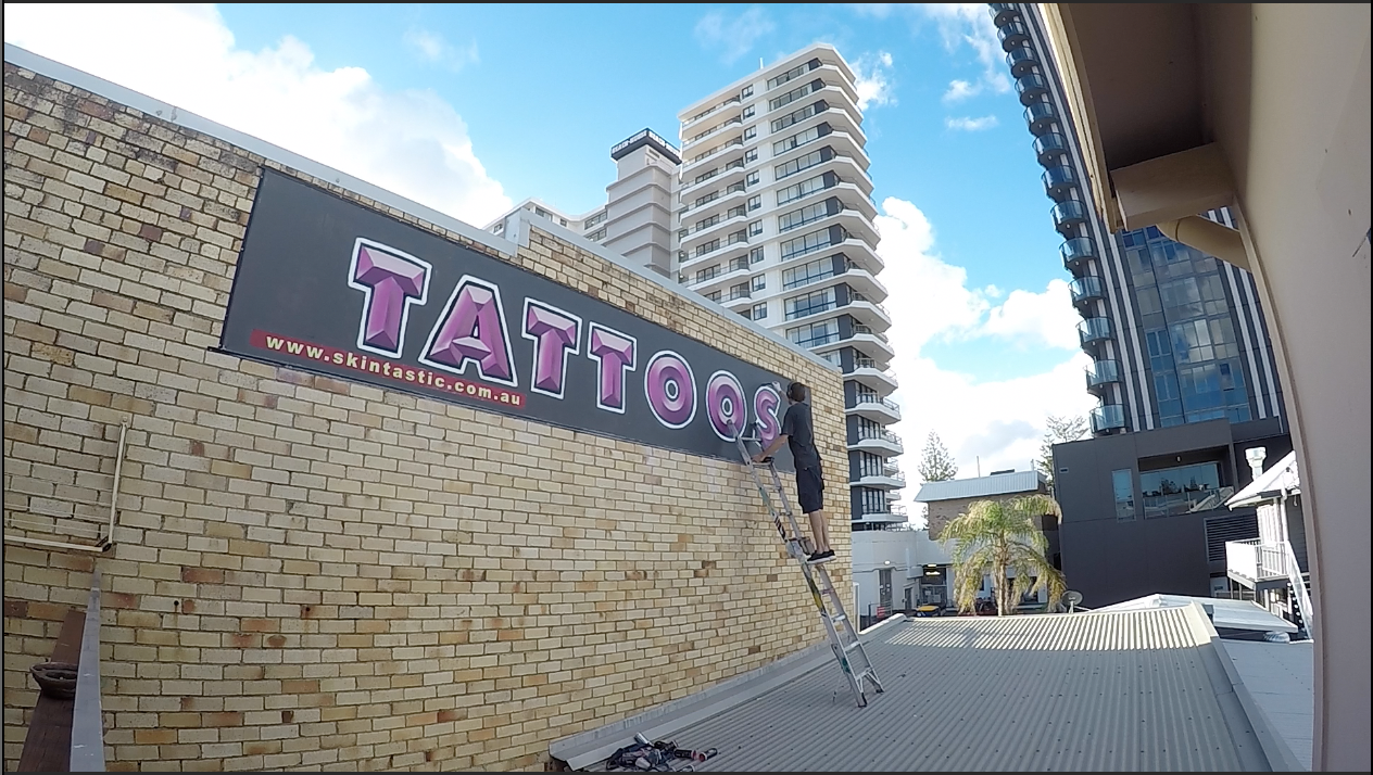 tattoo-shop-cooly.png