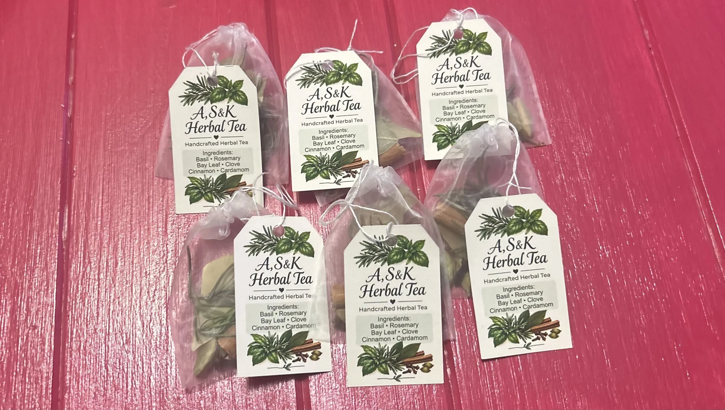 1 Pack of Herbal Tea (4 Single Tea Bags)