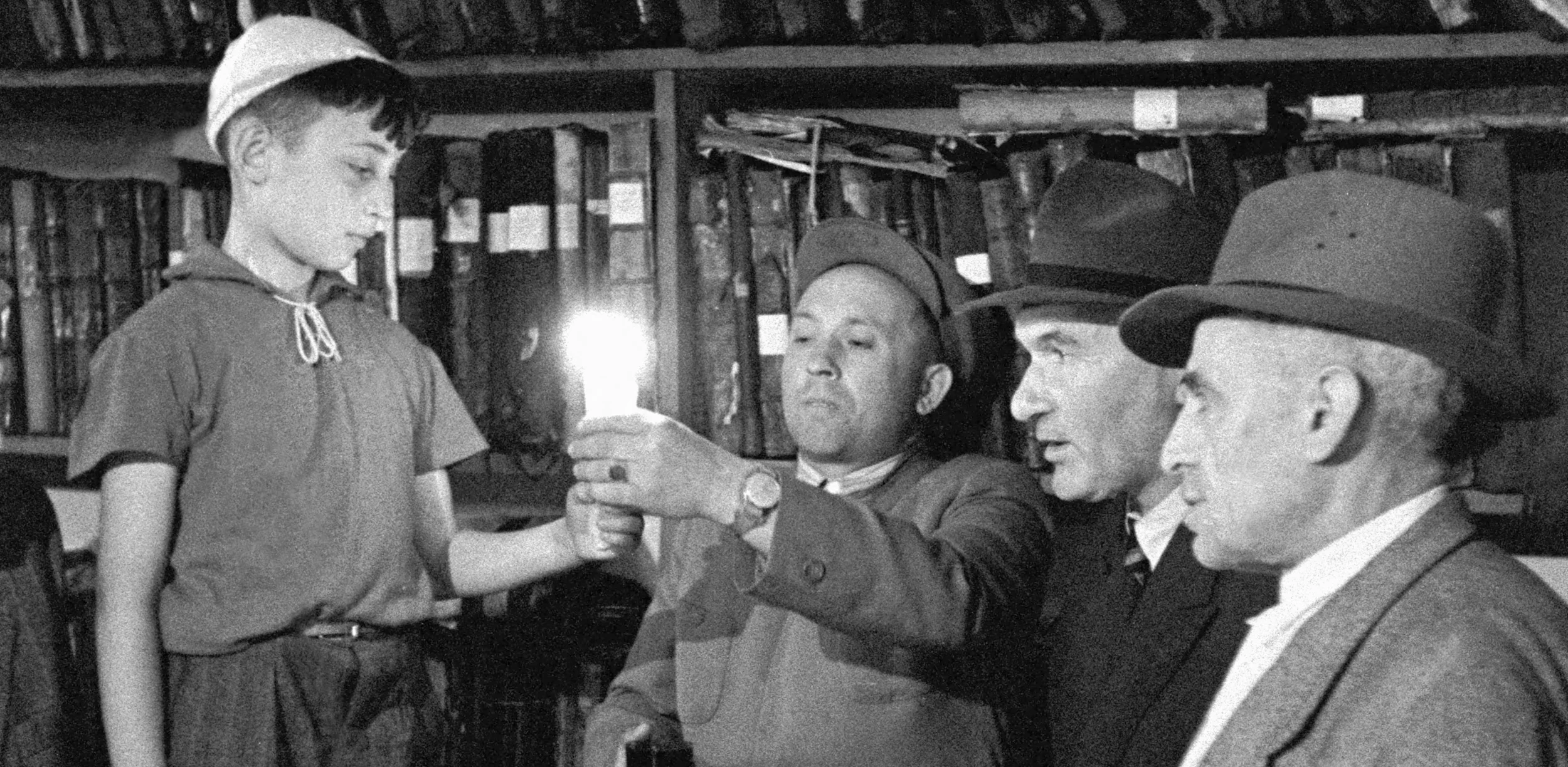 Upcoming: Exhibition: Erich Lessing. Andrew Mezvinsky.