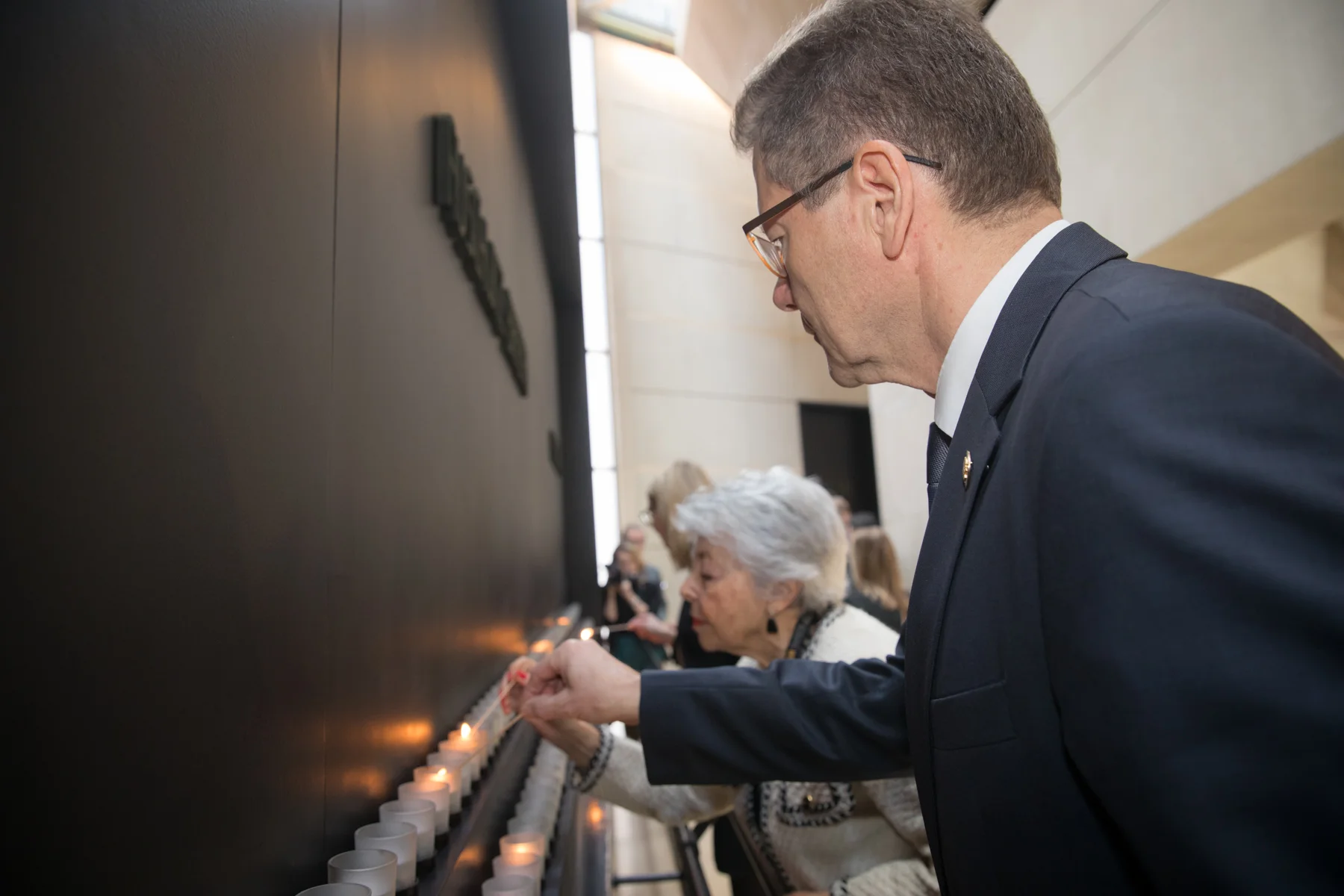 Ambassador Wolfgang Waldner, Mrs. Spreiregen Photo: United States Holocaust Memorial Museum