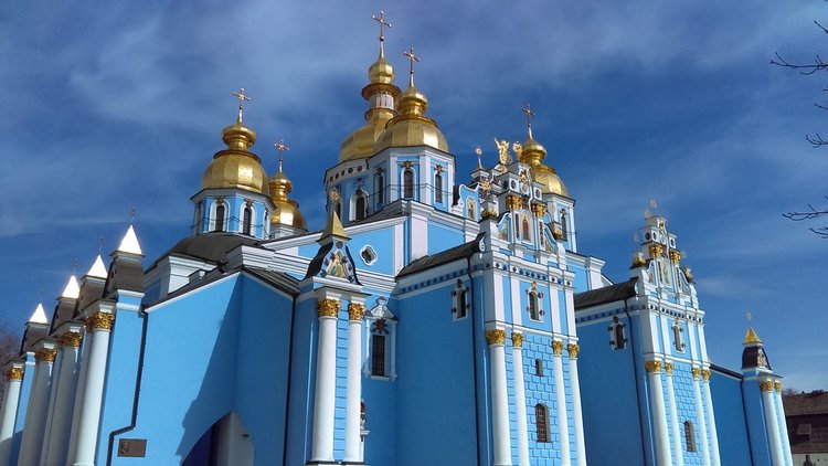 St. Michael's Golden-Domed Monastery in Kiev, Ukraine © Pexels