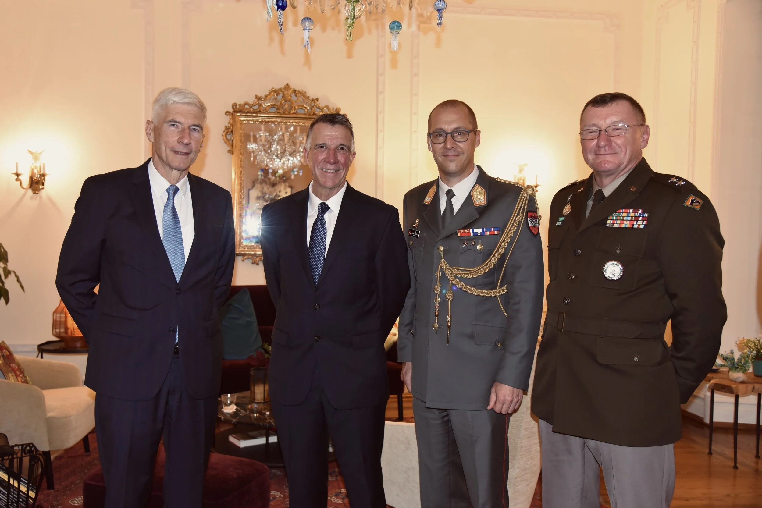 Austrian Chief of Defense Staff General Robert Brieger (left), Vermont Governor Phil Scott, Defense Attaché Maj. Gen. Jürgen Ortner and the Adjudant General of the Vermont National Guard, Maj. Gen. Gregory C. Knight (right) at the Austrian Residence…
