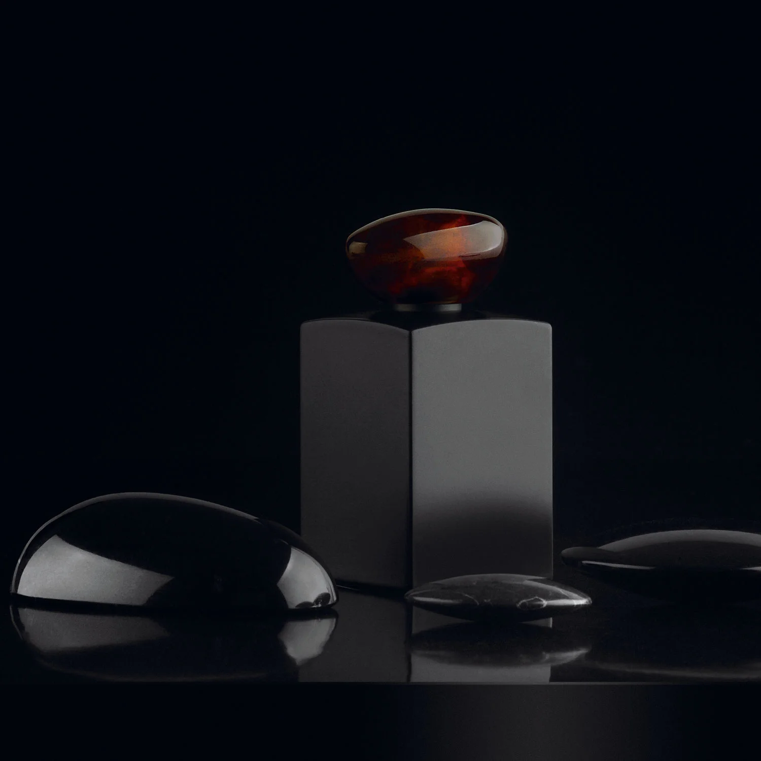 armani-noir-web.jpg