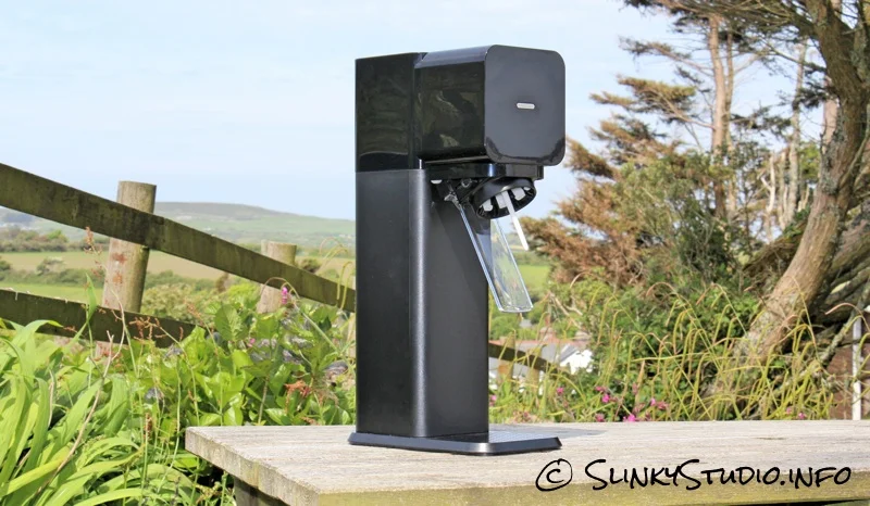 SodaStream Play Black.jpg