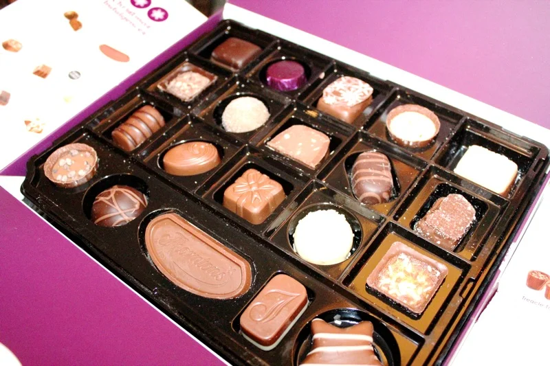 Thorntons 100 Christmas Indulgences Close Up.jpg
