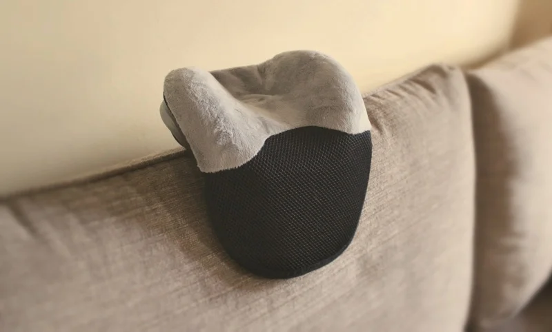 Method Simple - Simple Contour Pillow.jpg
