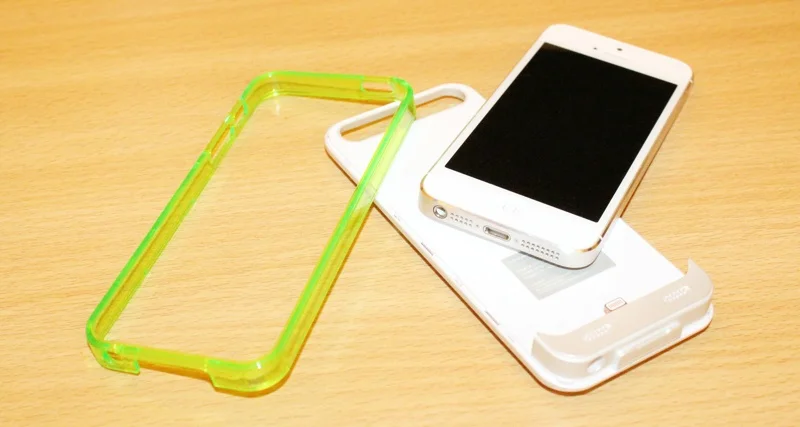 MOTA Extended Battery Case for iPhone 5:5s Removed.jpg