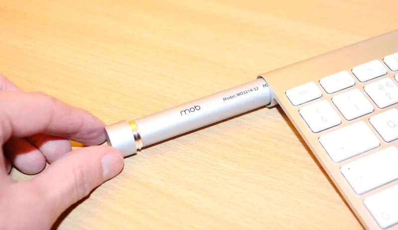 Mobee Magic Feet Apple Wireless Keyboard Battery.jpg
